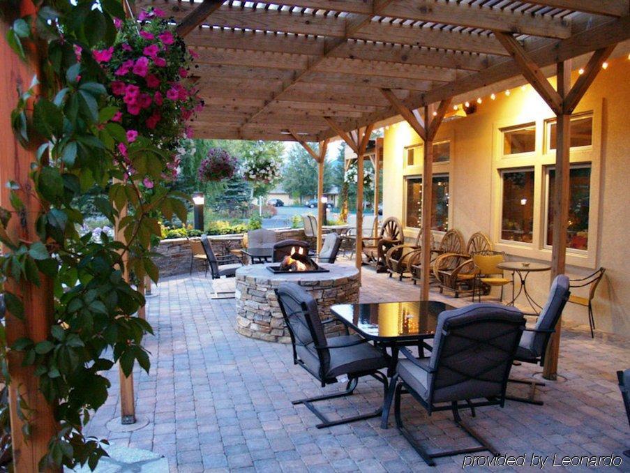 Flying Saddle Resort And Steak House Alpine Exterior photo